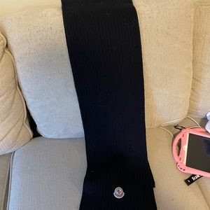 Moncler scarf